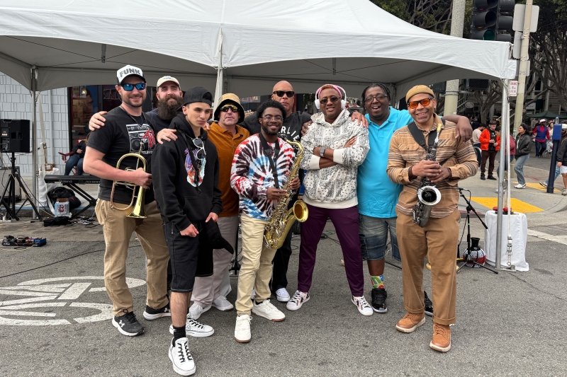 GROOVE 8